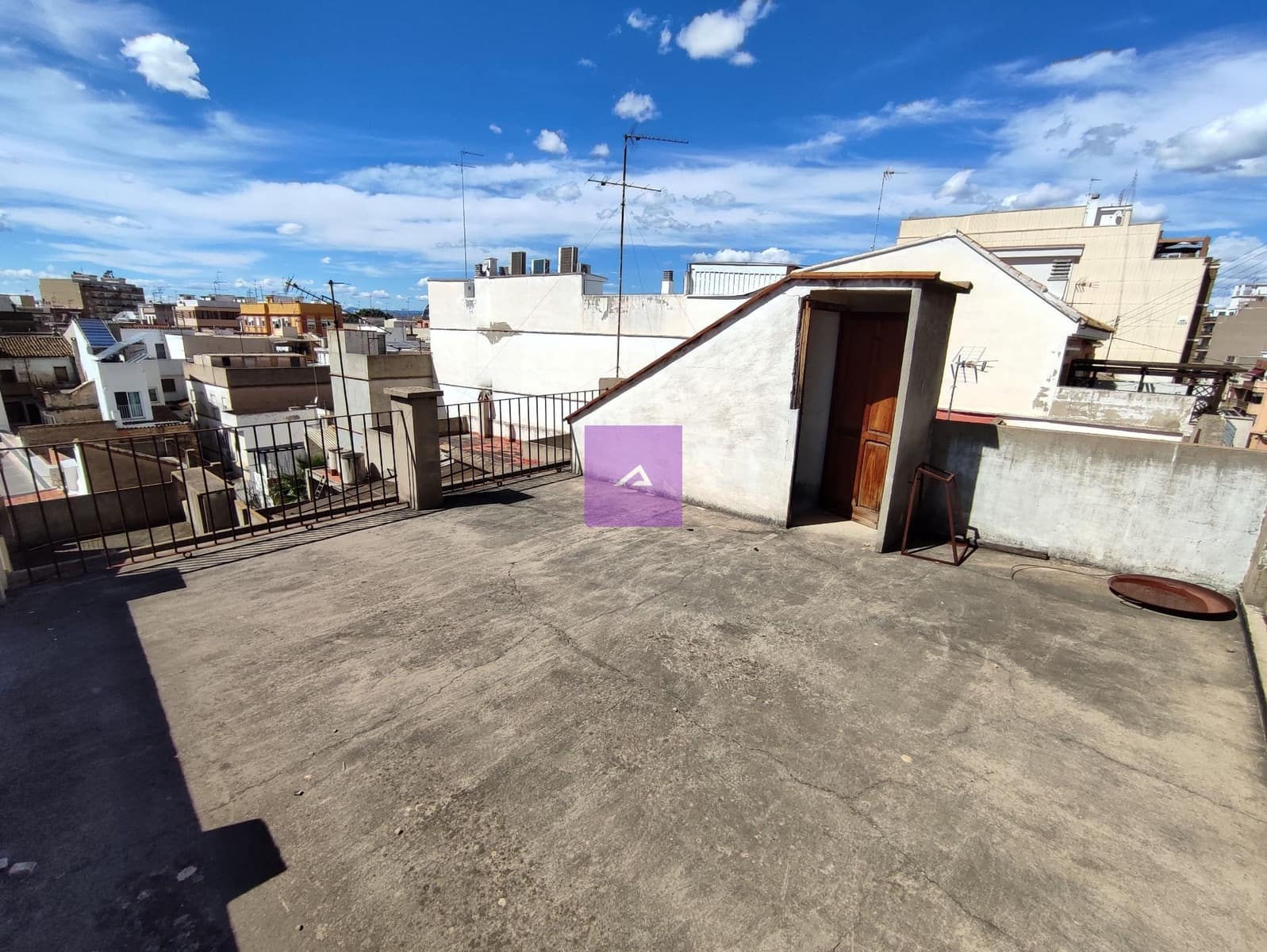 Casa de 1 habitación en Algemesí en venta - 200.000 € (Ref: 9412447)