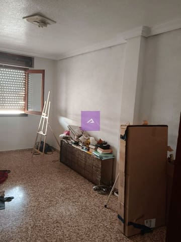 3 makuuhuone Asunto myytävänä paikassa Tavernes de la Valldigna mukana 
autotalli - 90 000 € (Ref: 9412449)