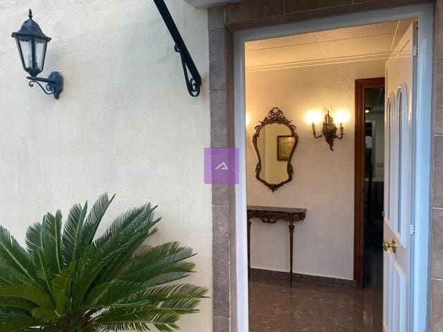 3 chambre Villa/Maison à vendre à Alzira avec piscine garage - 295 000 € (Ref: 9412454)