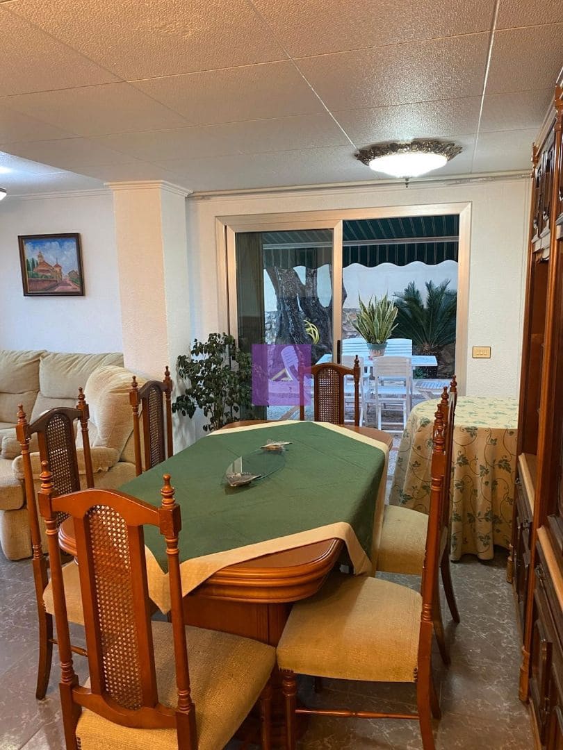 3 chambre Villa/Maison à vendre à Alzira avec piscine garage - 295 000 € (Ref: 9412454)