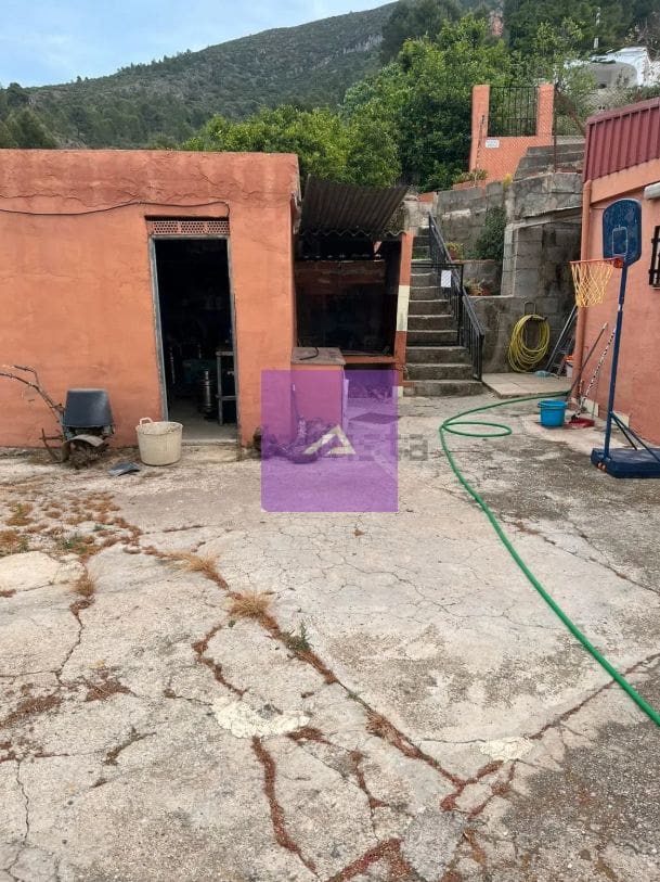 Finca/Casa Rural de 3 habitaciones en Alzira en venta con piscina - 145.000 € (Ref: 9412455)