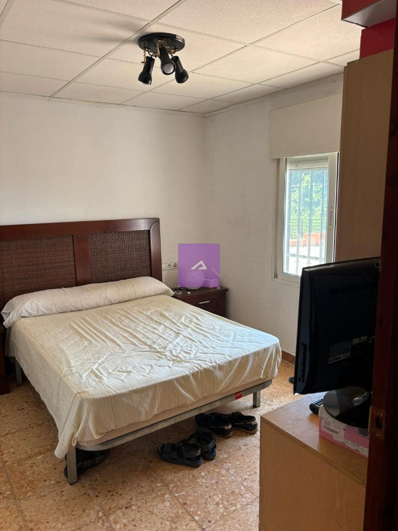 Finca/Casa Rural de 3 habitaciones en Alzira en venta con piscina - 145.000 € (Ref: 9412455)