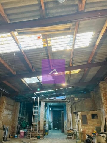 4 makuuhuone Omakotitalo myytävänä paikassa Benetússer - 260 000 € (Ref: 9412457)