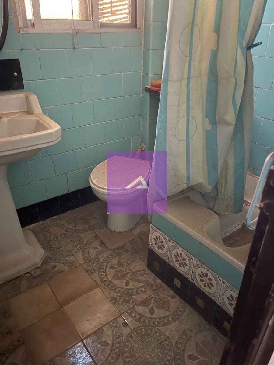 4 makuuhuone Omakotitalo myytävänä paikassa Benetusser - 260 000 € (Ref: 9412457)