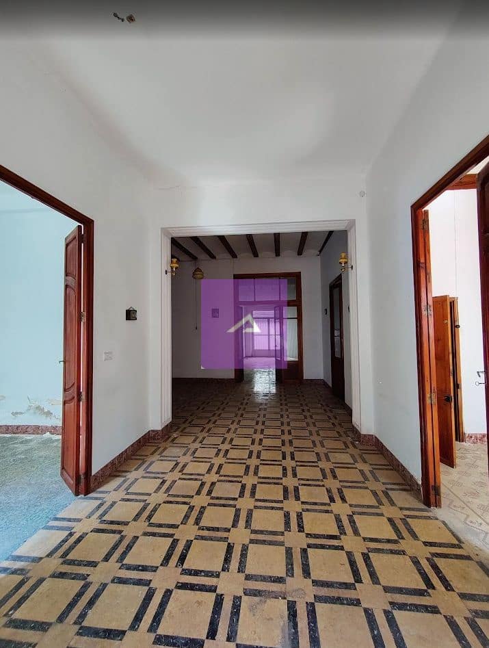 6 bedroom Townhouse for sale in Antella - € 98,000 (Ref: 9412459)