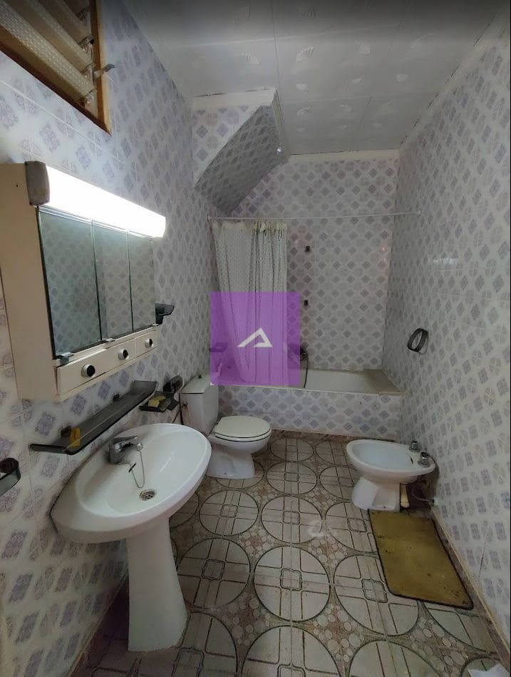 6 bedroom Townhouse for sale in Antella - € 98,000 (Ref: 9412459)