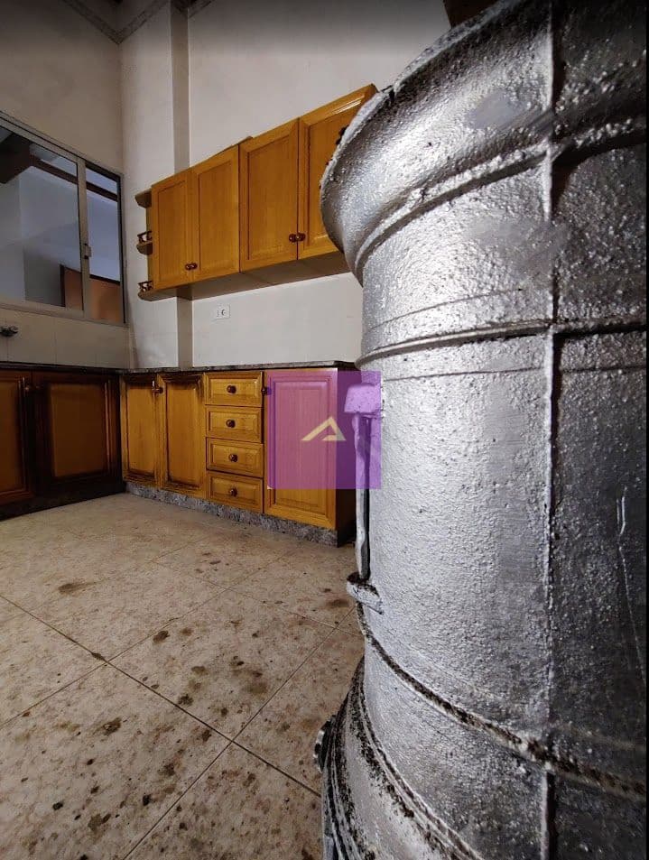 6 bedroom Townhouse for sale in Antella - € 98,000 (Ref: 9412459)