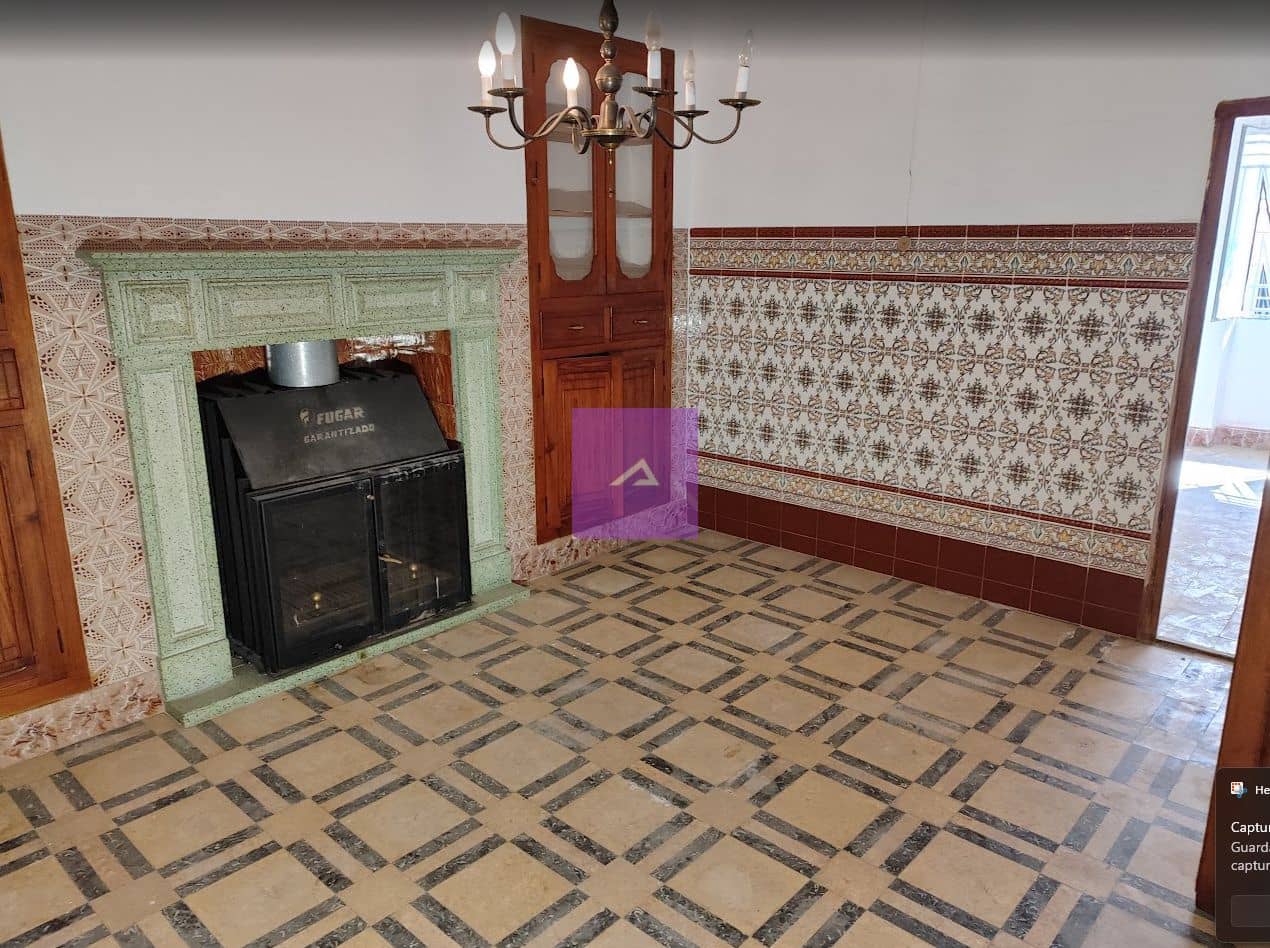 6 bedroom Townhouse for sale in Antella - € 98,000 (Ref: 9412459)