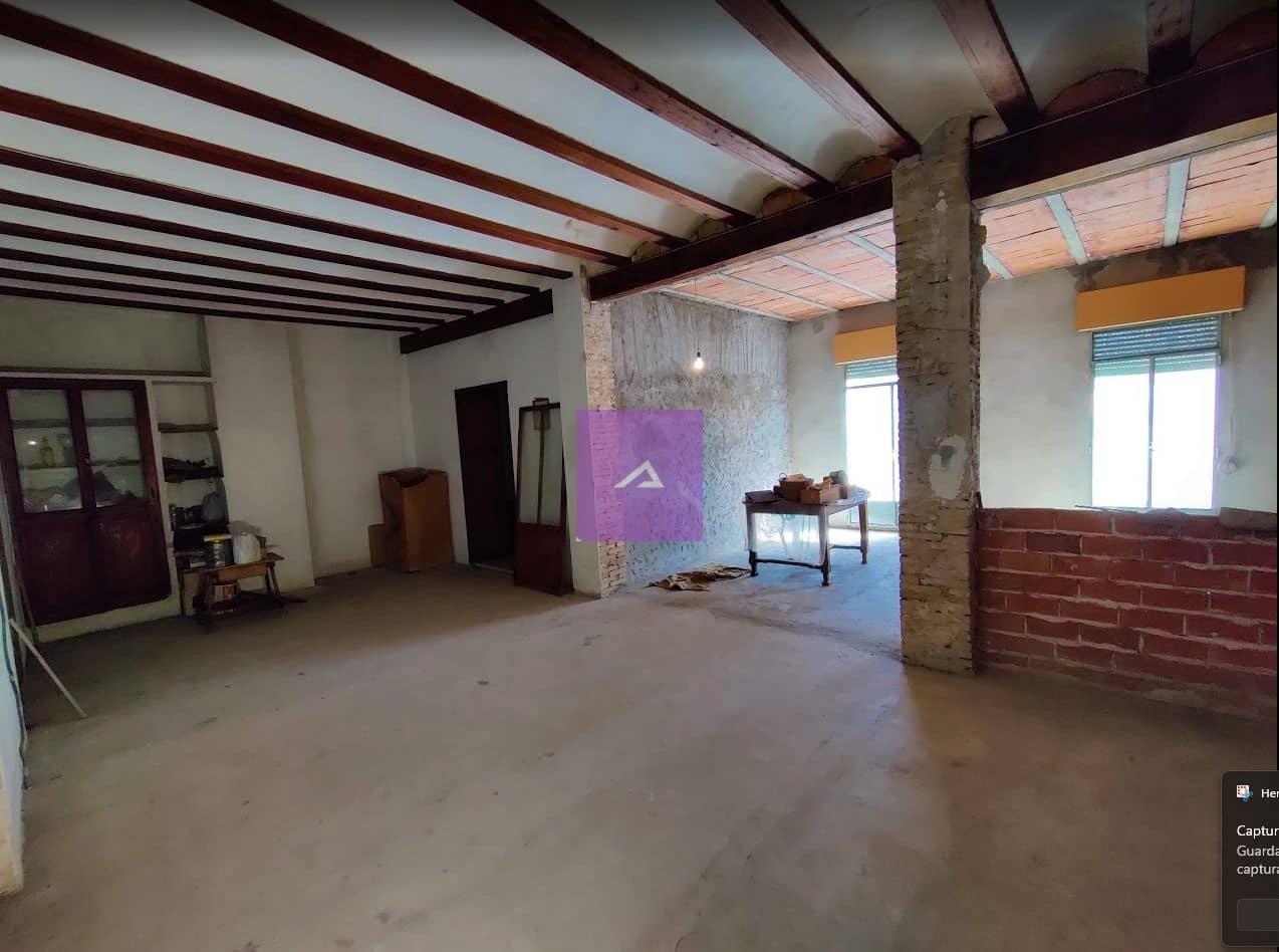 6 bedroom Townhouse for sale in Antella - € 98,000 (Ref: 9412459)