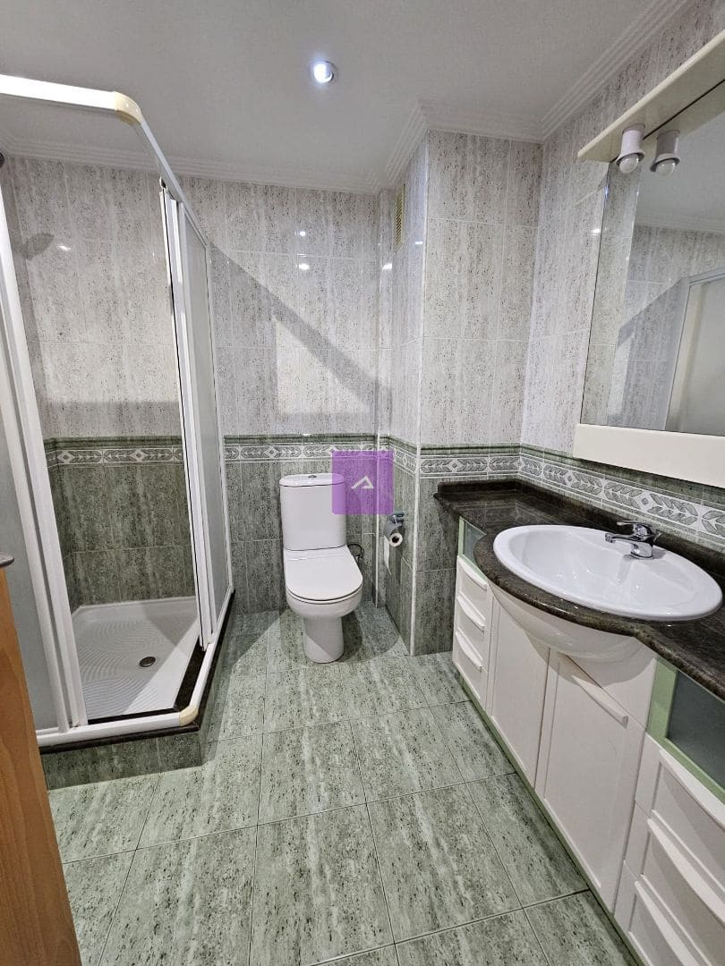 Piso de 3 habitaciones en València ciudad en venta - 350.000 € (Ref: 9412461)