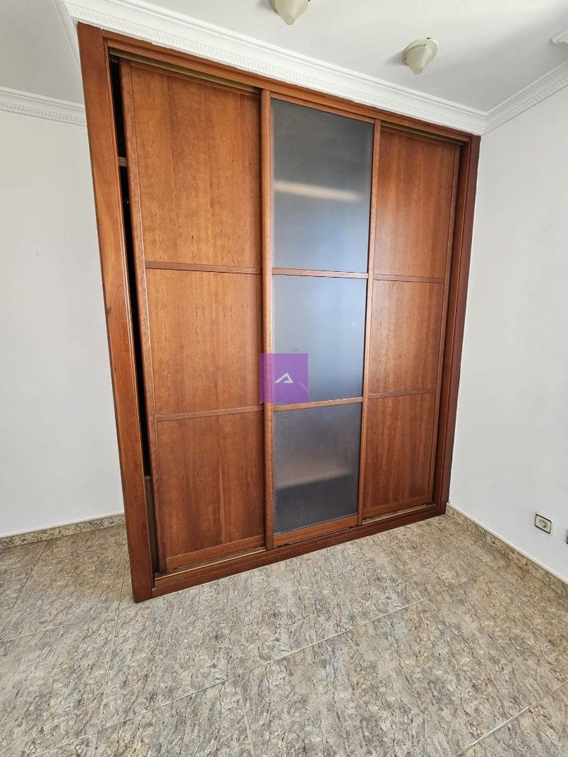Piso de 3 habitaciones en València ciudad en venta - 350.000 € (Ref: 9412461)