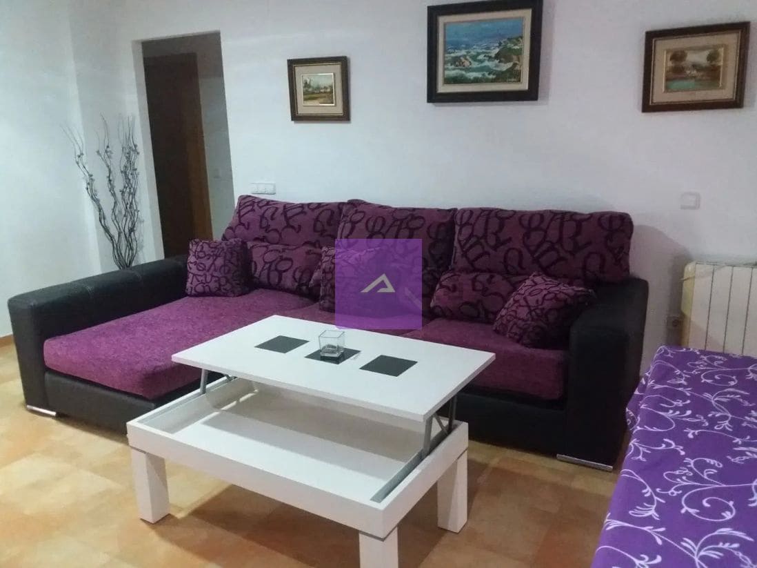 2 soveværelse Lejlighed til salg i Turis med garage - € 120.000 (Ref: 9412463)