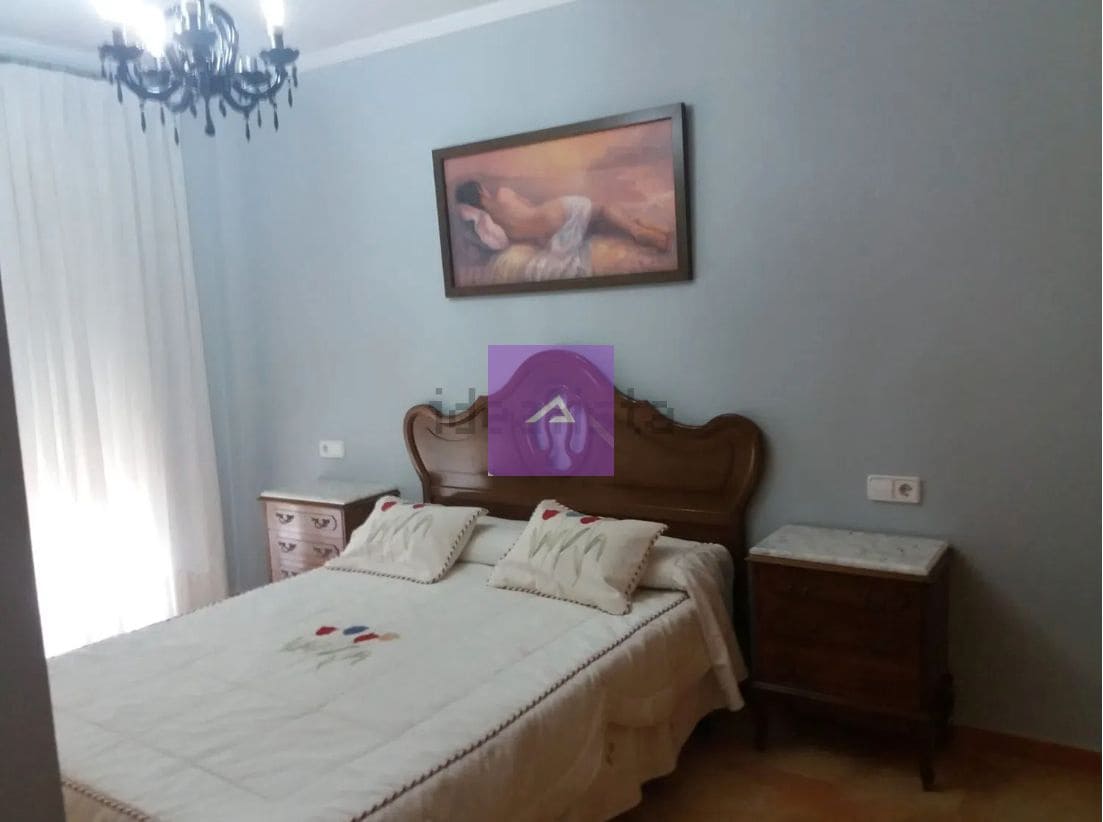 2 soveværelse Lejlighed til salg i Turis med garage - € 120.000 (Ref: 9412463)