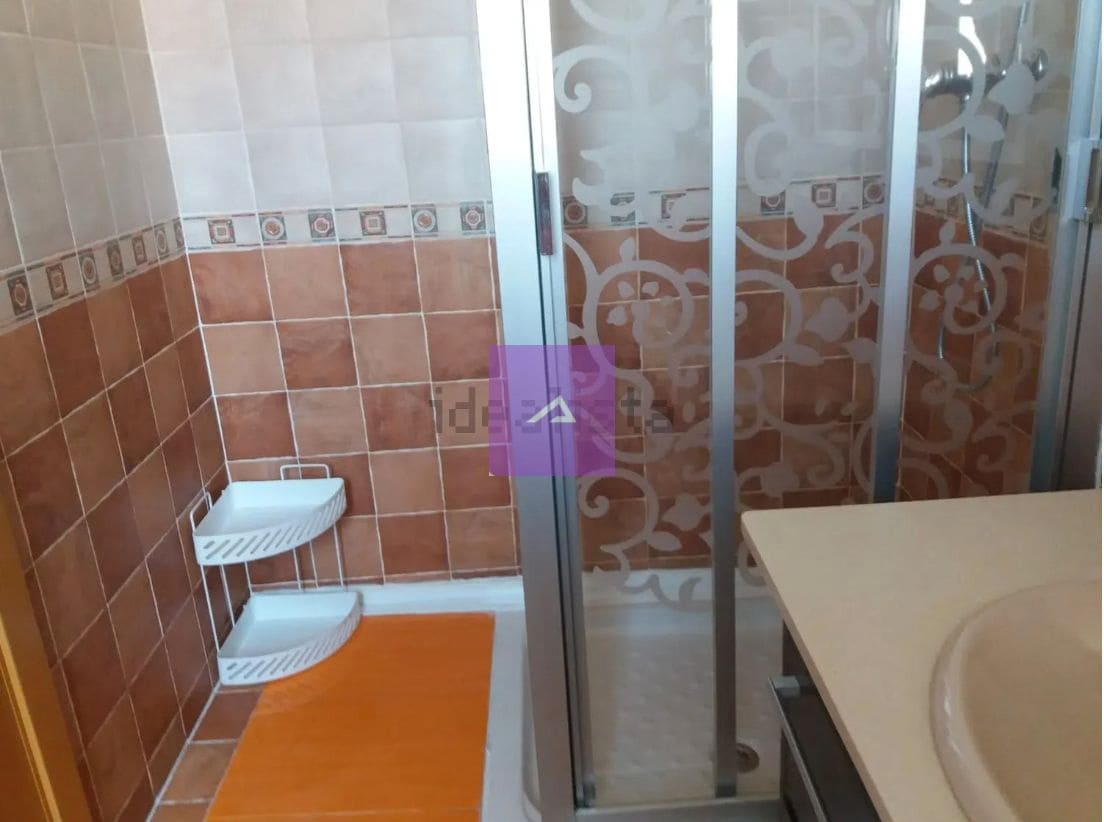 2 soveværelse Lejlighed til salg i Turis med garage - € 120.000 (Ref: 9412463)