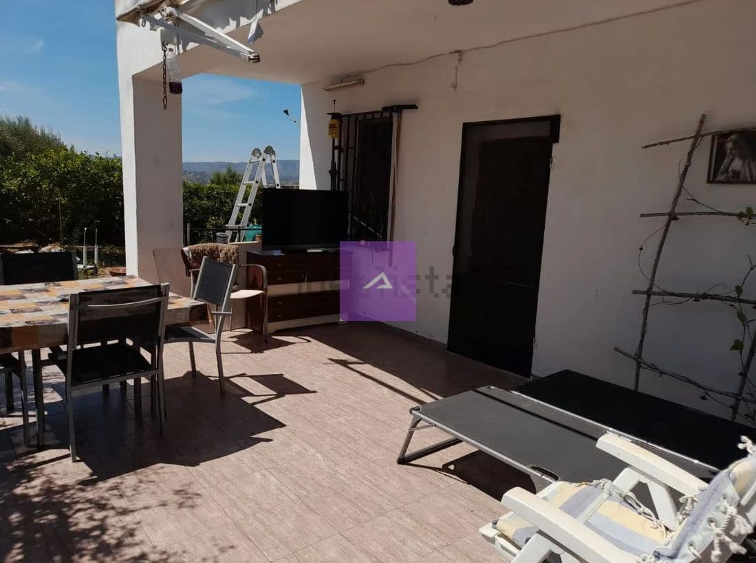 4 Zimmer Villa zu verkaufen in Alfarp mit Pool Garage - 195.000 € (Ref: 9412468)