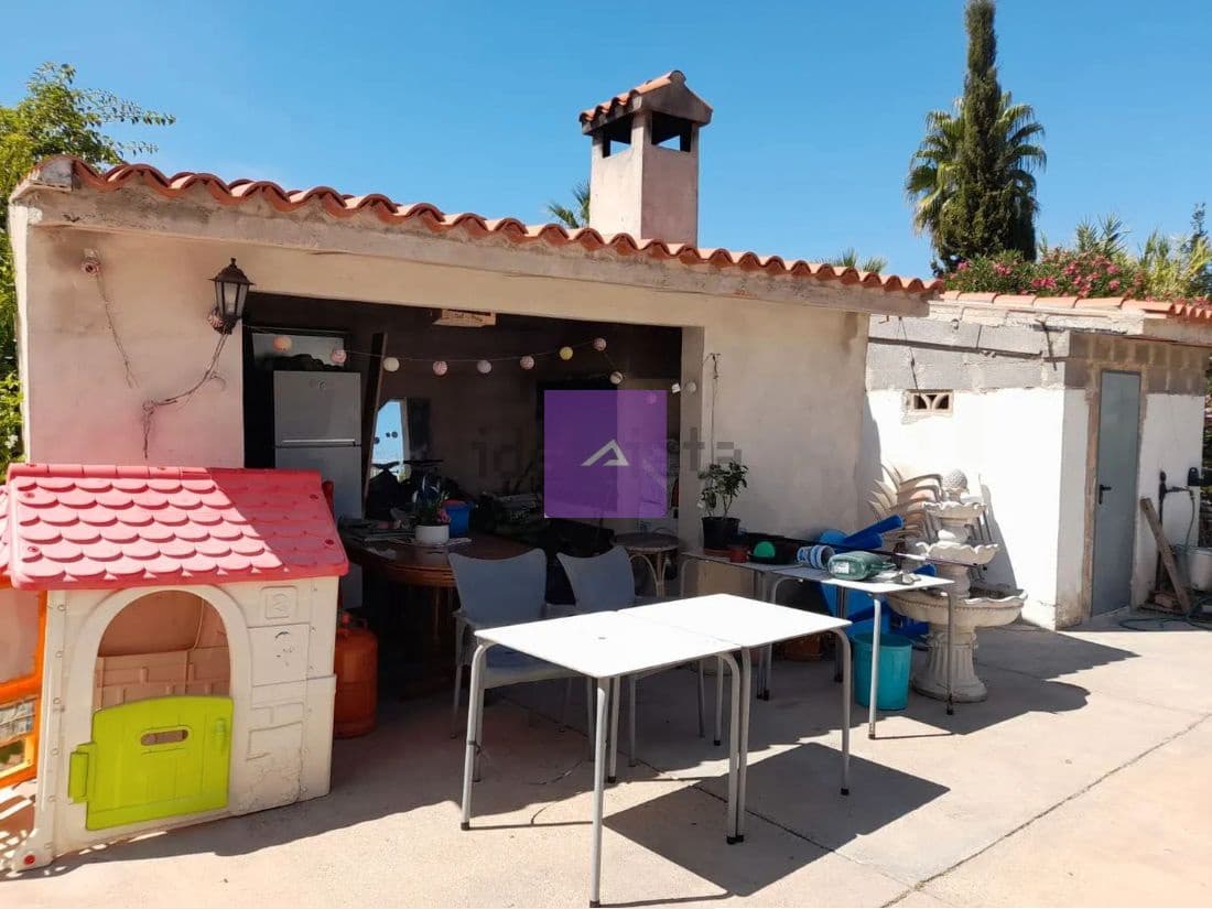 4 Zimmer Villa zu verkaufen in Alfarp mit Pool Garage - 195.000 € (Ref: 9412468)