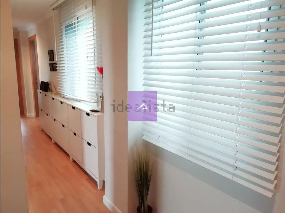 3 bedroom Flat for sale in L'Alcudia with garage - € 153,000 (Ref: 9412475)