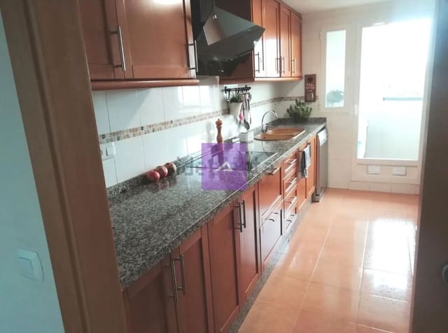 Piso de 3 habitaciones en L'Alcúdia en venta con garaje - 153.000 € (Ref: 9412475)