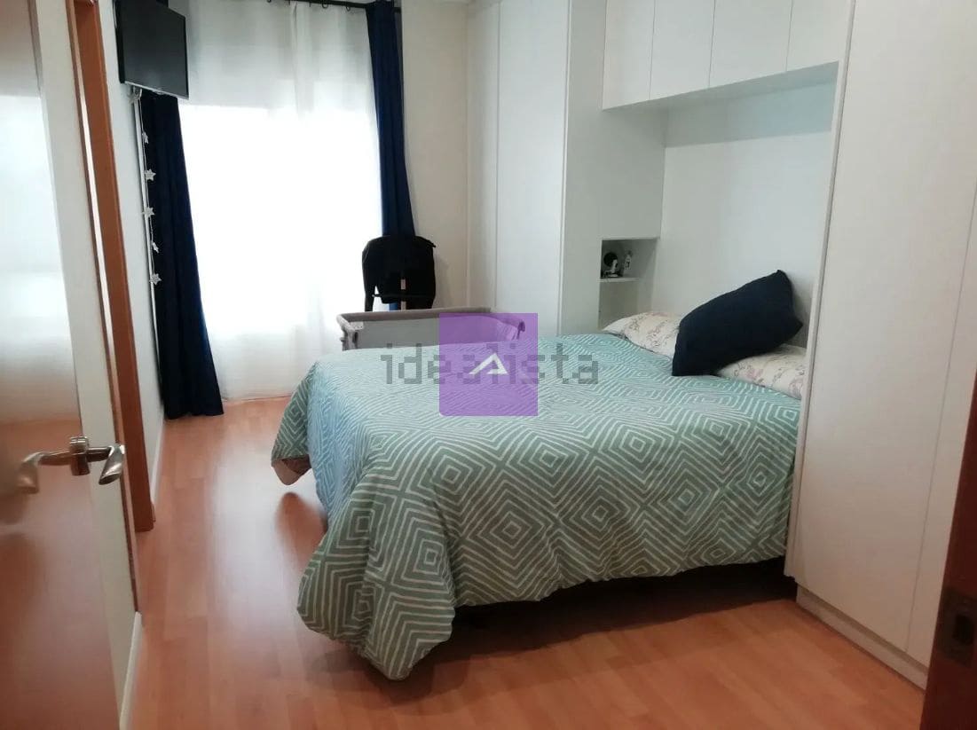 3 bedroom Flat for sale in L'Alcudia with garage - € 153,000 (Ref: 9412475)