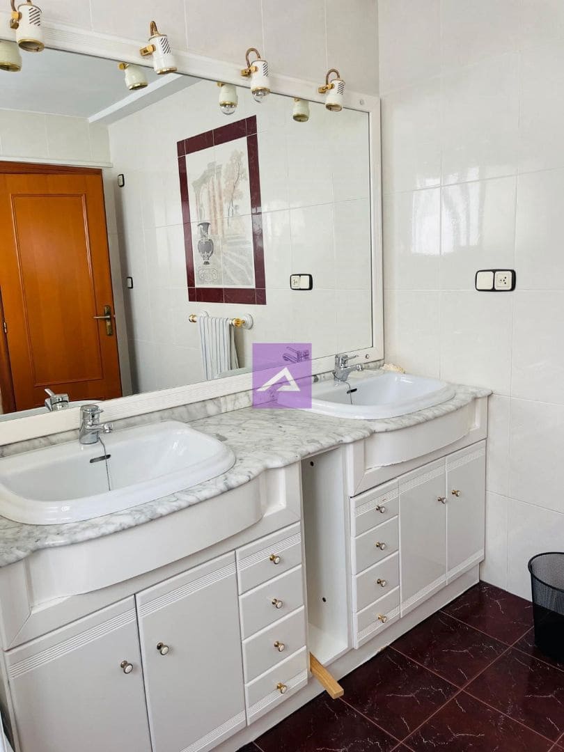 4 chambre Appartement à vendre à Albal avec garage - 258 000 € (Ref: 9412478)