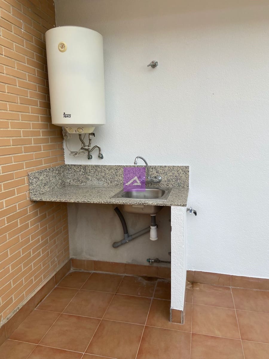 2 sovrum Takvåning till salu i Montserrat med garage - 155 000 € (Ref: 9412482)