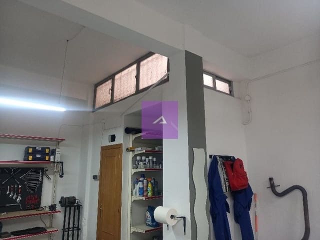 Kaupallinen myytävänä paikassa Alfafar - 68 000 € (Ref: 9412483)