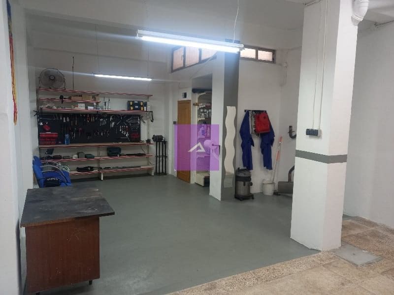 Kaupallinen myytävänä paikassa Alfafar - 68 000 € (Ref: 9412483)