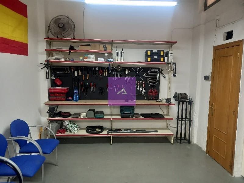 Kaupallinen myytävänä paikassa Alfafar - 68 000 € (Ref: 9412483)