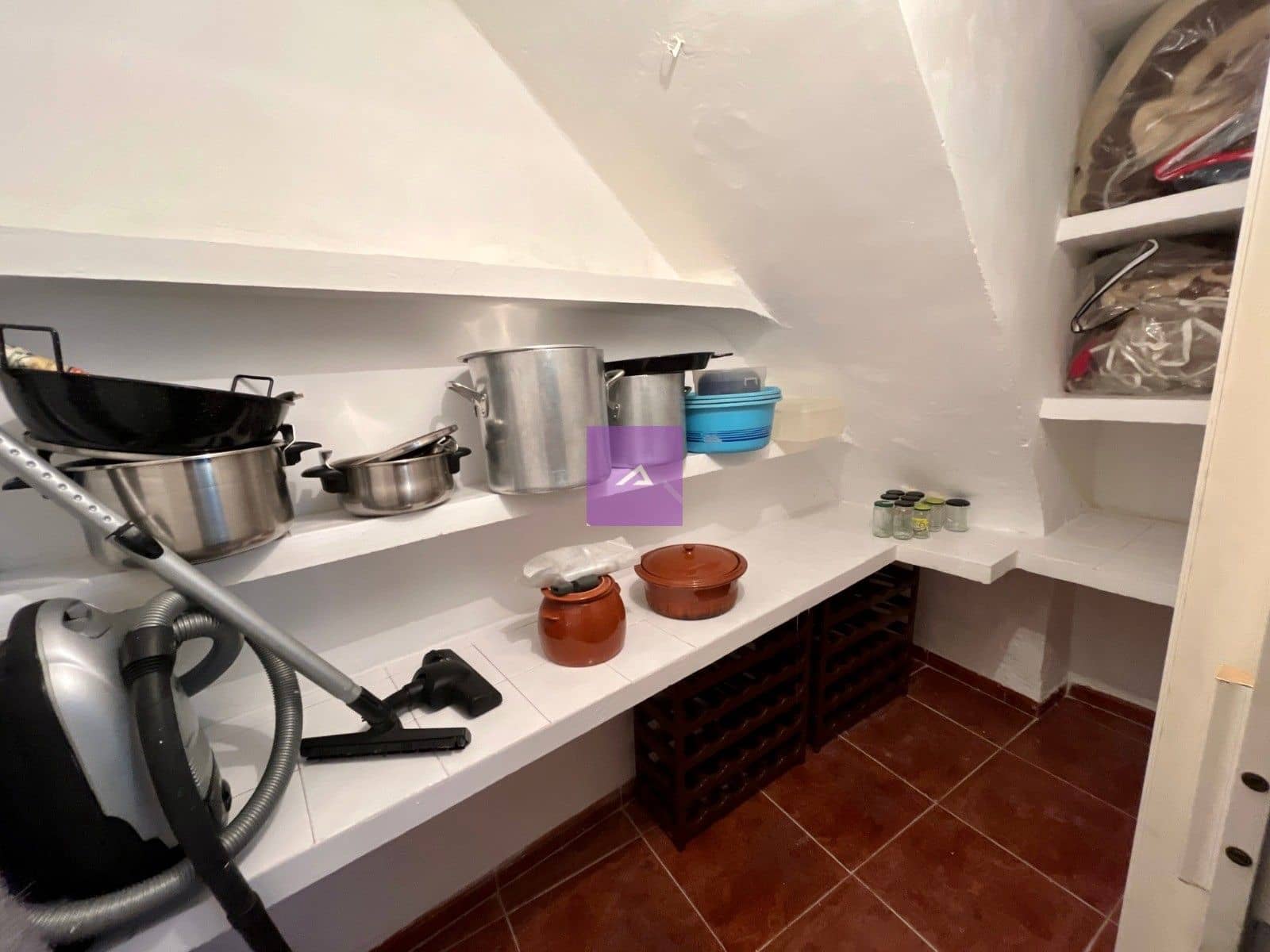 3 bedroom Townhouse for sale in Alberic - € 180,000 (Ref: 9412488)