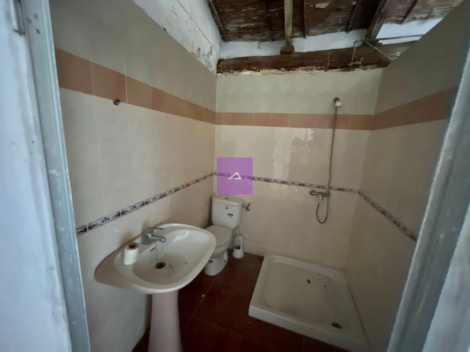 3 bedroom Townhouse for sale in Alberic - € 180,000 (Ref: 9412488)