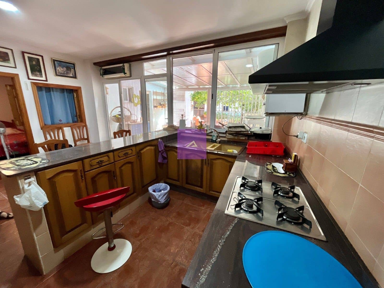 3 bedroom Townhouse for sale in Alberic - € 180,000 (Ref: 9412488)