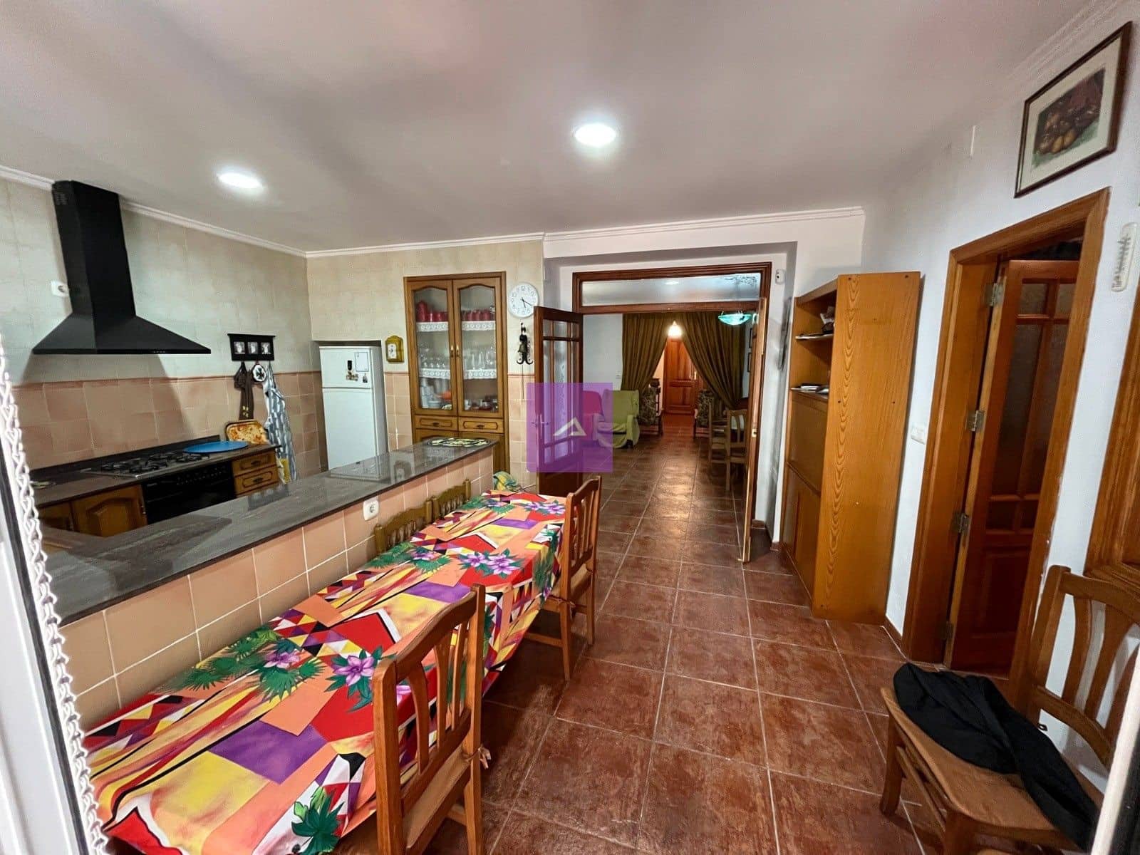 3 bedroom Townhouse for sale in Alberic - € 180,000 (Ref: 9412488)