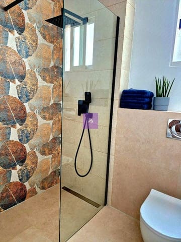 Piso de 3 habitaciones en Gandia en venta - 125.000 € (Ref: 9412493)