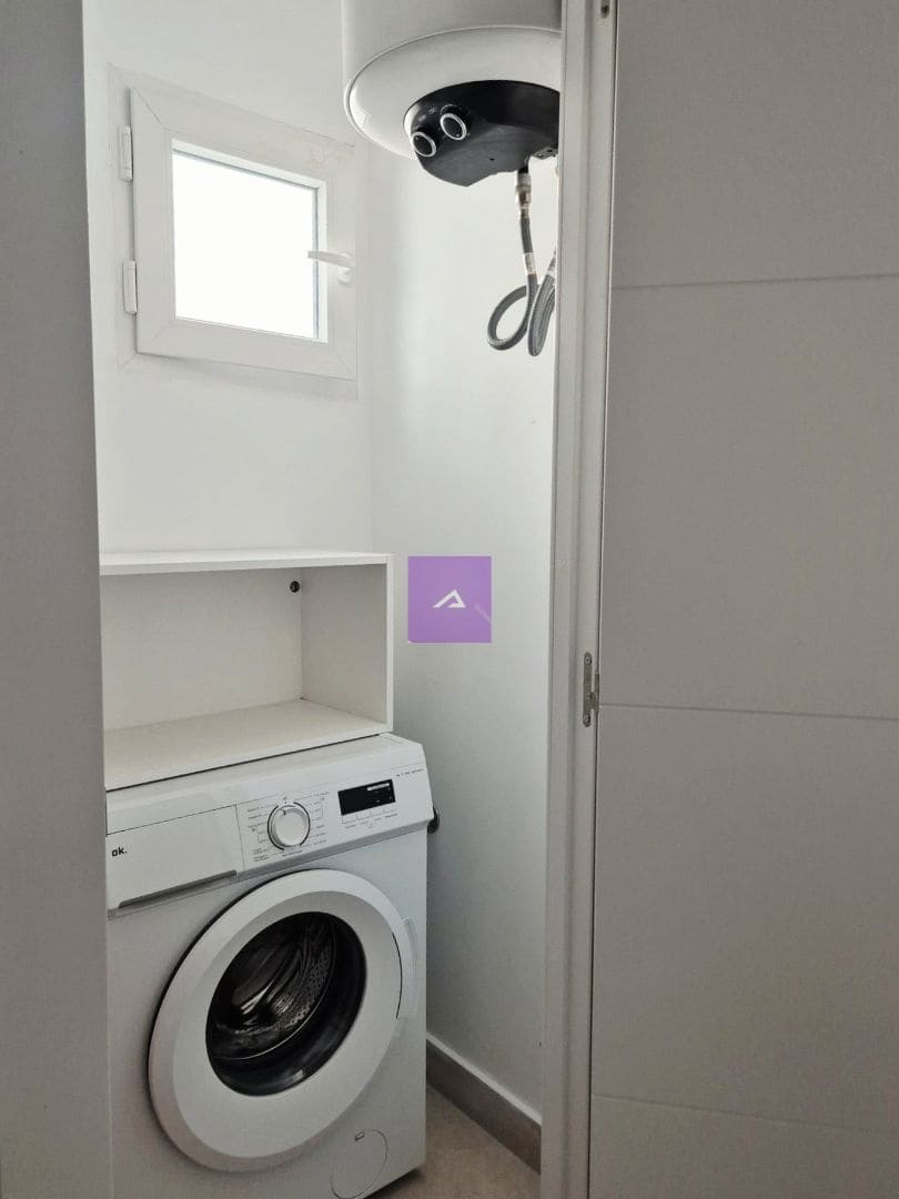 Piso de 3 habitaciones en Gandia en venta - 125.000 € (Ref: 9412493)