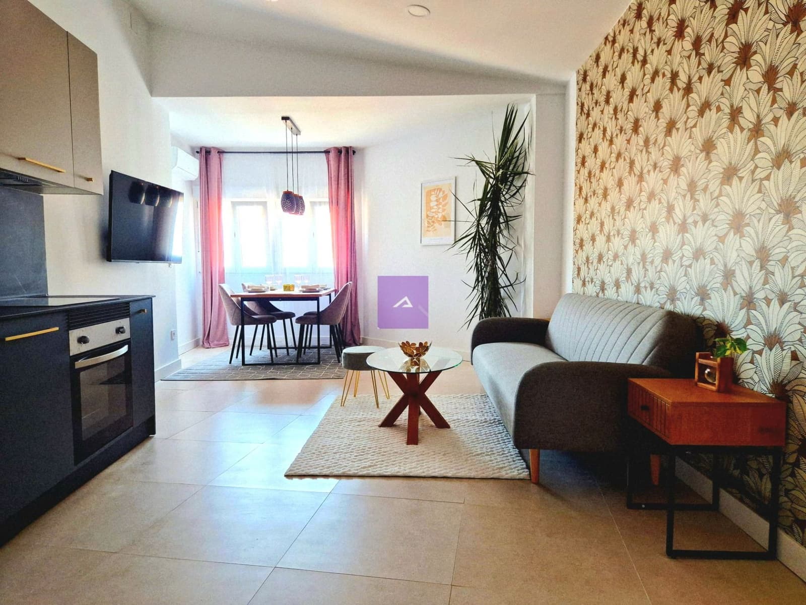 Piso de 3 habitaciones en Gandia en venta - 125.000 € (Ref: 9412493)