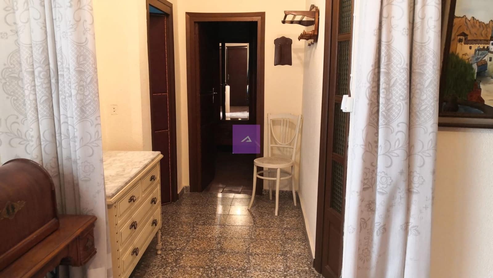 6 soveværelse Byhus til salg i Chiva - € 180.000 (Ref: 9412495)