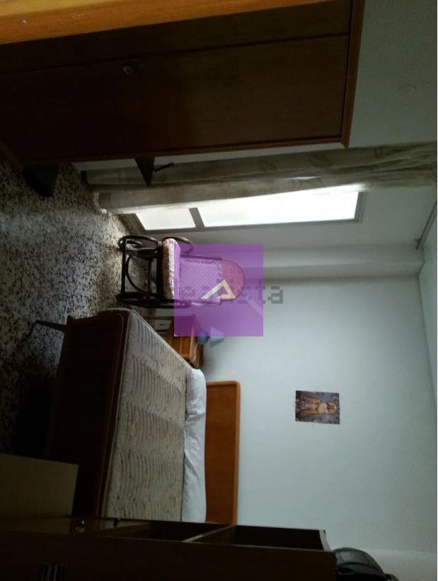 5 bedroom Townhouse for sale in Cheste with garage - € 235,000 (Ref: 9412496)