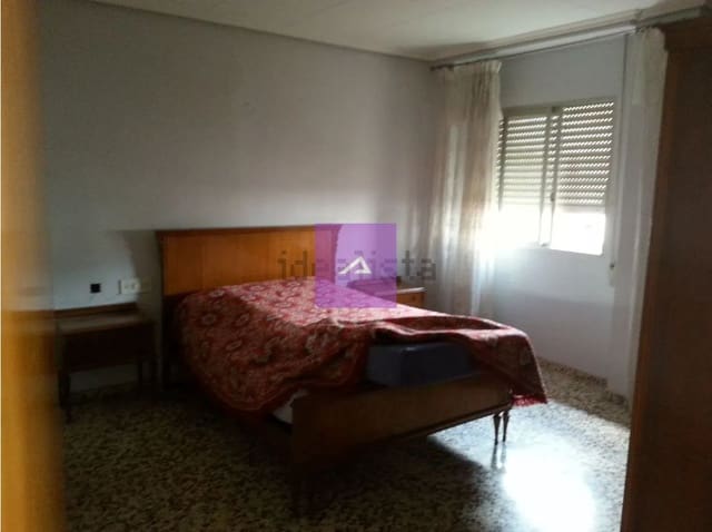 5 makuuhuone Omakotitalo myytävänä paikassa Cheste mukana 
autotalli - 235 000 € (Ref: 9412496)