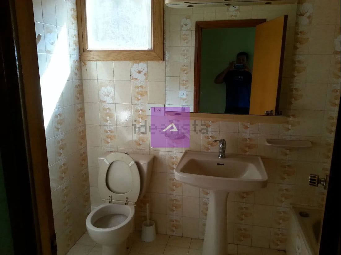 5 bedroom Townhouse for sale in Cheste with garage - € 235,000 (Ref: 9412496)