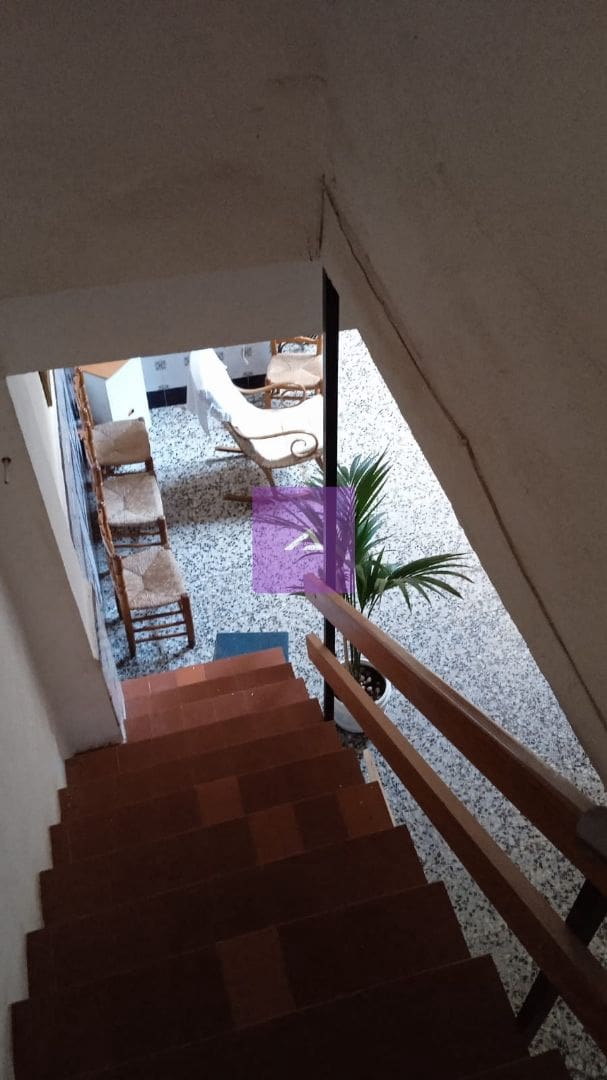 4 soveværelse Villa til salg i Real - € 185.000 (Ref: 9412499)