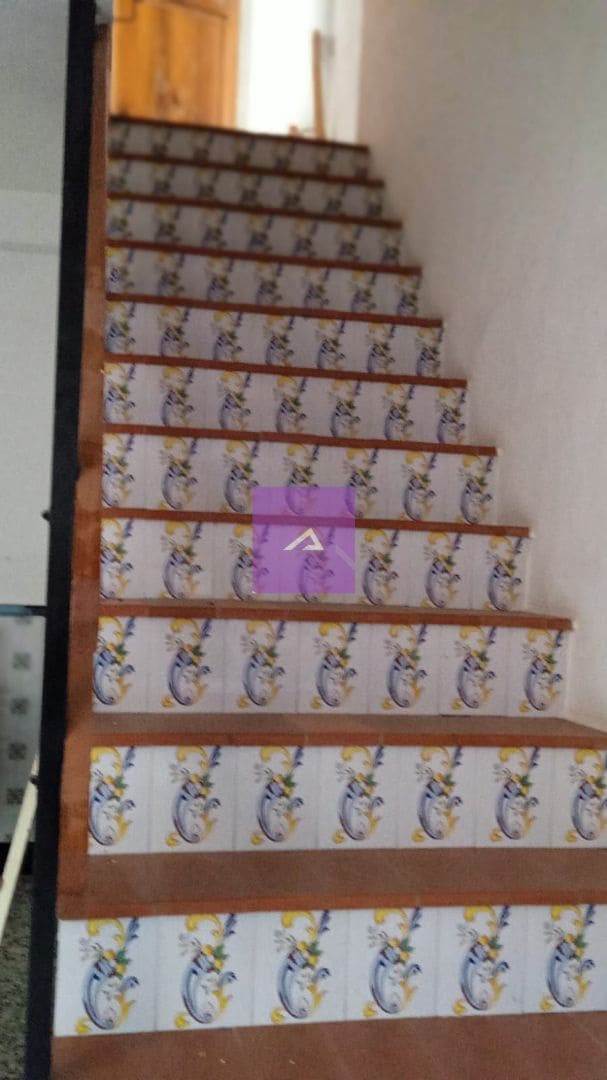 4 soveværelse Villa til salg i Real - € 185.000 (Ref: 9412499)