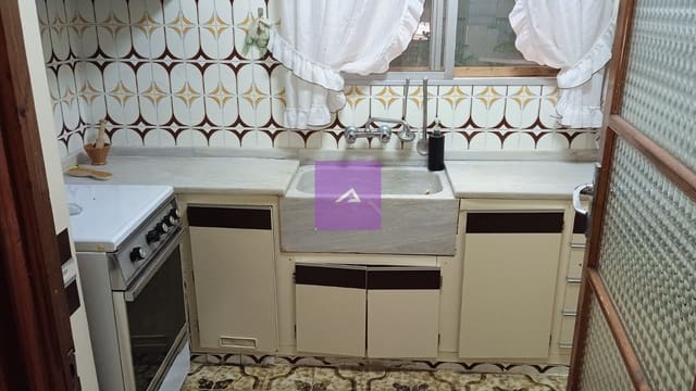 4 soveværelse Villa til salg i Real - € 185.000 (Ref: 9412499)