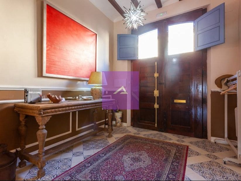 4 makuuhuone Huvila myytävänä paikassa Alzira mukana uima-altaan - 490 000 € (Ref: 9412503)