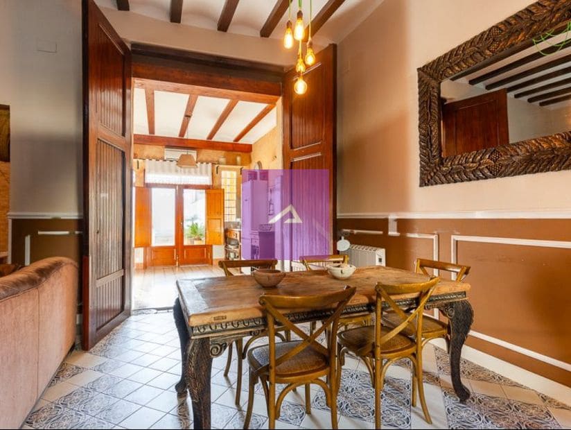 4 makuuhuone Huvila myytävänä paikassa Alzira mukana uima-altaan - 490 000 € (Ref: 9412503)