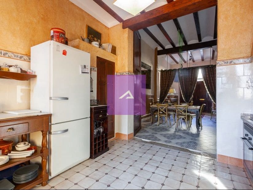 4 makuuhuone Huvila myytävänä paikassa Alzira mukana uima-altaan - 490 000 € (Ref: 9412503)