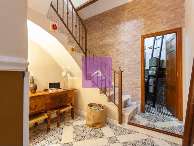 4 makuuhuone Huvila myytävänä paikassa Alzira mukana uima-altaan - 490 000 € (Ref: 9412503)