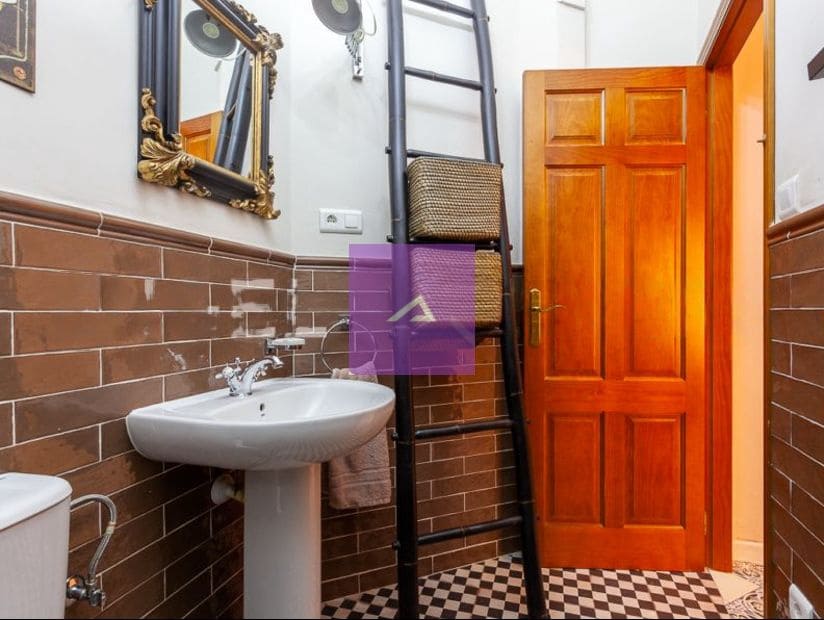 4 makuuhuone Huvila myytävänä paikassa Alzira mukana uima-altaan - 490 000 € (Ref: 9412503)