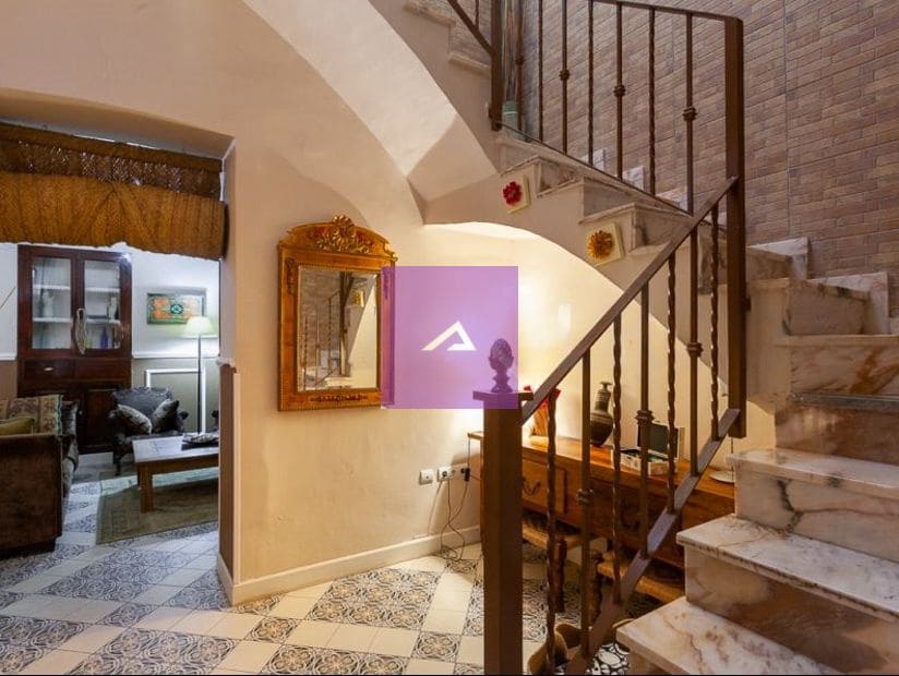 4 makuuhuone Huvila myytävänä paikassa Alzira mukana uima-altaan - 490 000 € (Ref: 9412503)