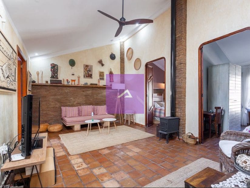 4 makuuhuone Huvila myytävänä paikassa Alzira mukana uima-altaan - 490 000 € (Ref: 9412503)