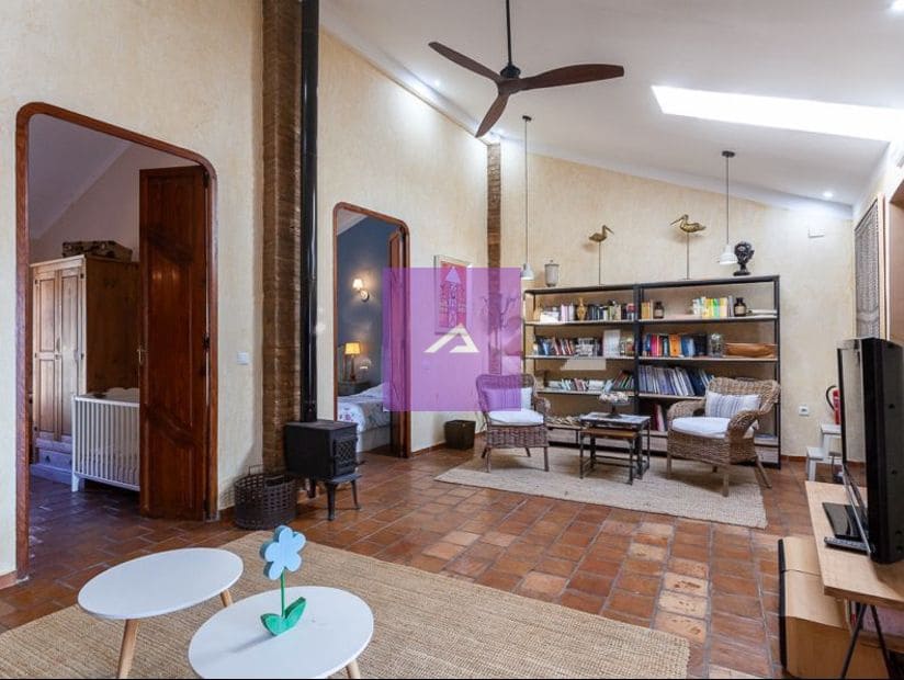 4 makuuhuone Huvila myytävänä paikassa Alzira mukana uima-altaan - 490 000 € (Ref: 9412503)